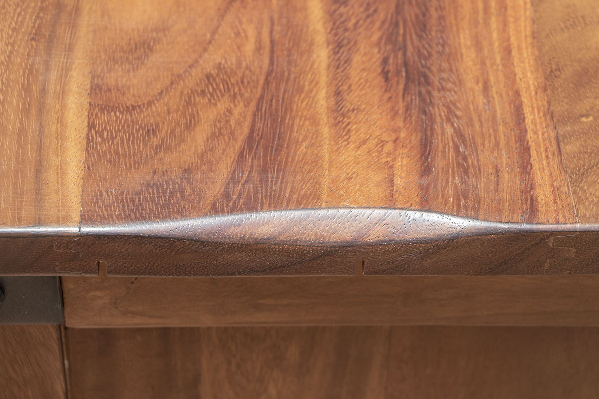 Parota II - Table