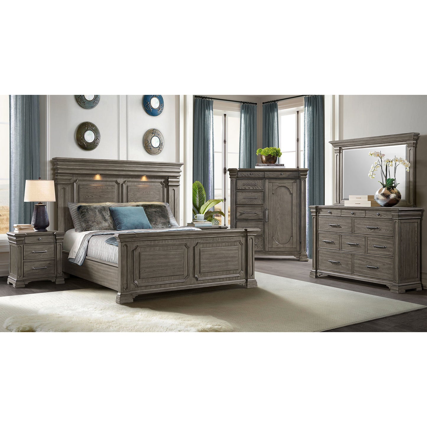Kings Court - 7-Drawer Door Chest - Gray