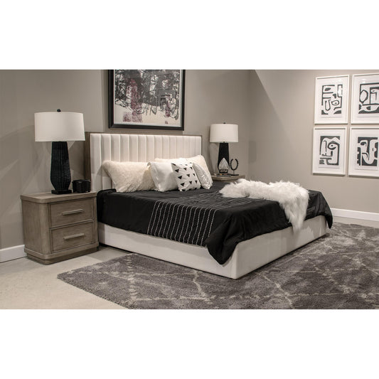 Pasadena - Upholstered Bed