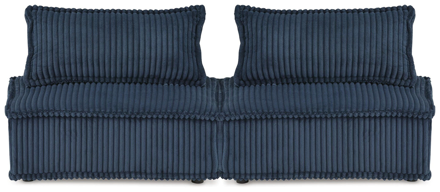 Bales - Sectional