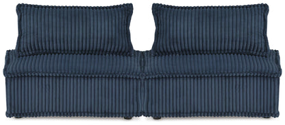 Bales - Sectional